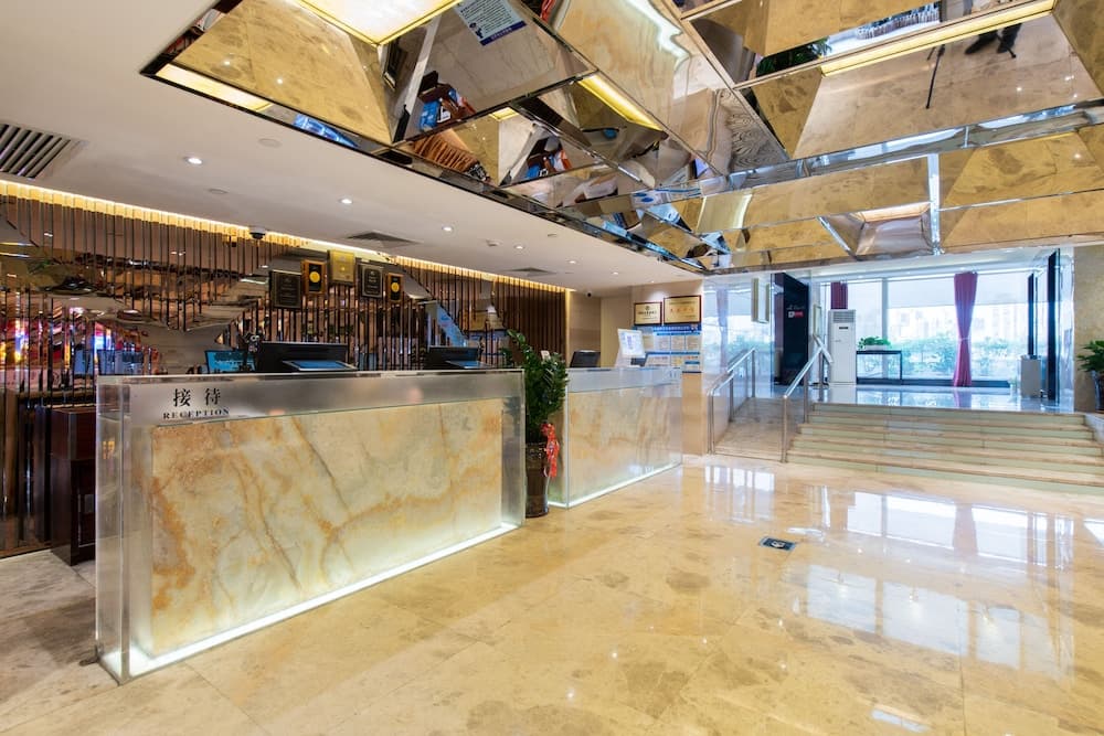 L Hotel Changsheng