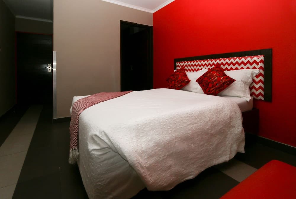 Metro Hotel Marine Parade