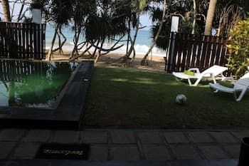 Villa 948 Beach Front with Pool