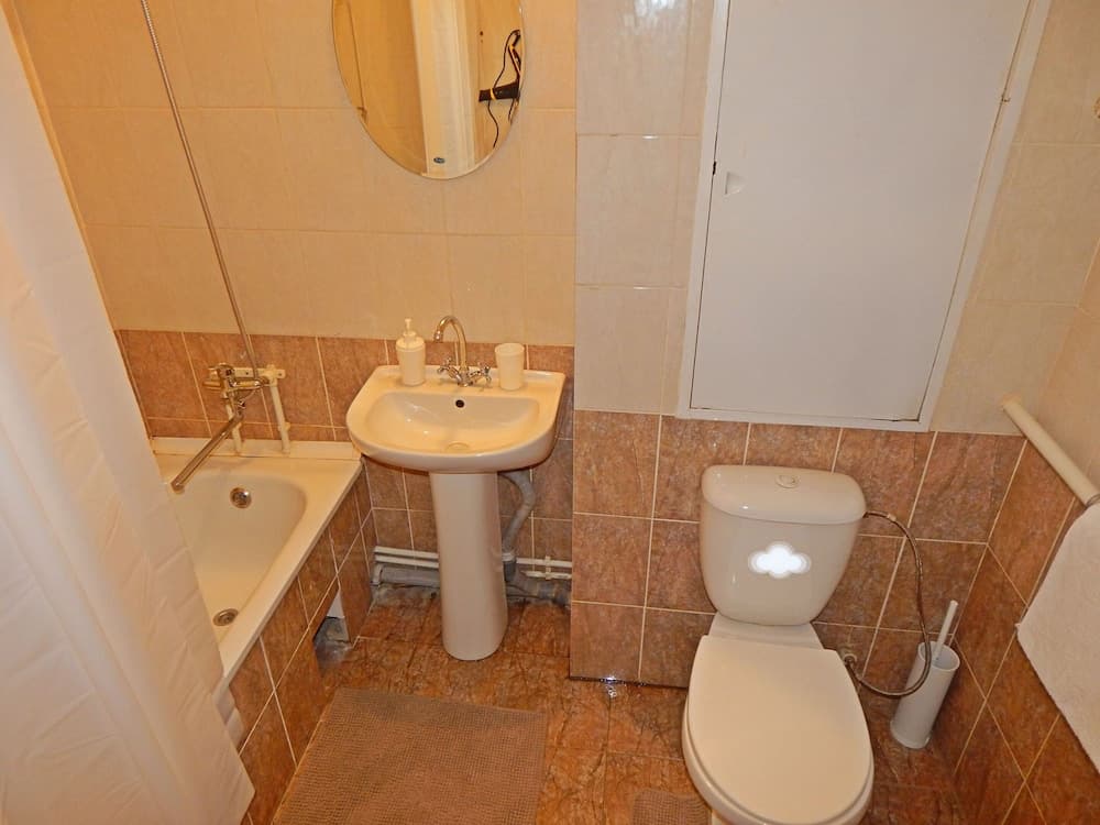 Apartment Hanaka on Akademika Chelomeia