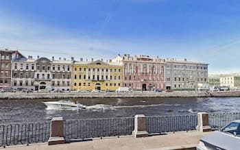 Guest house at Fontanka River Embankment 85