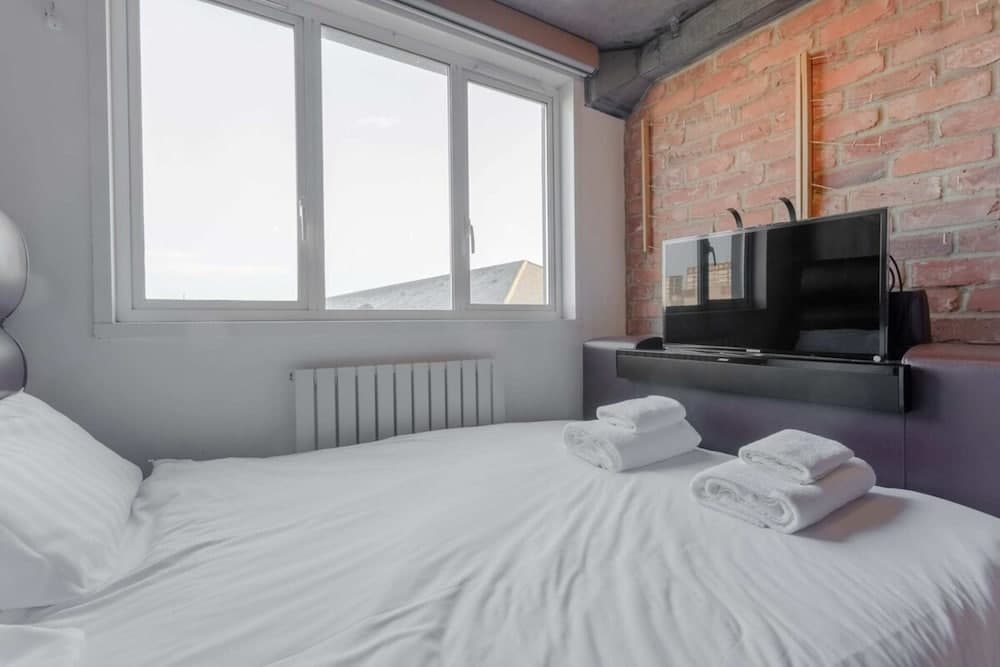 Remarkable 1 Bedroom Flat near Regent's Park