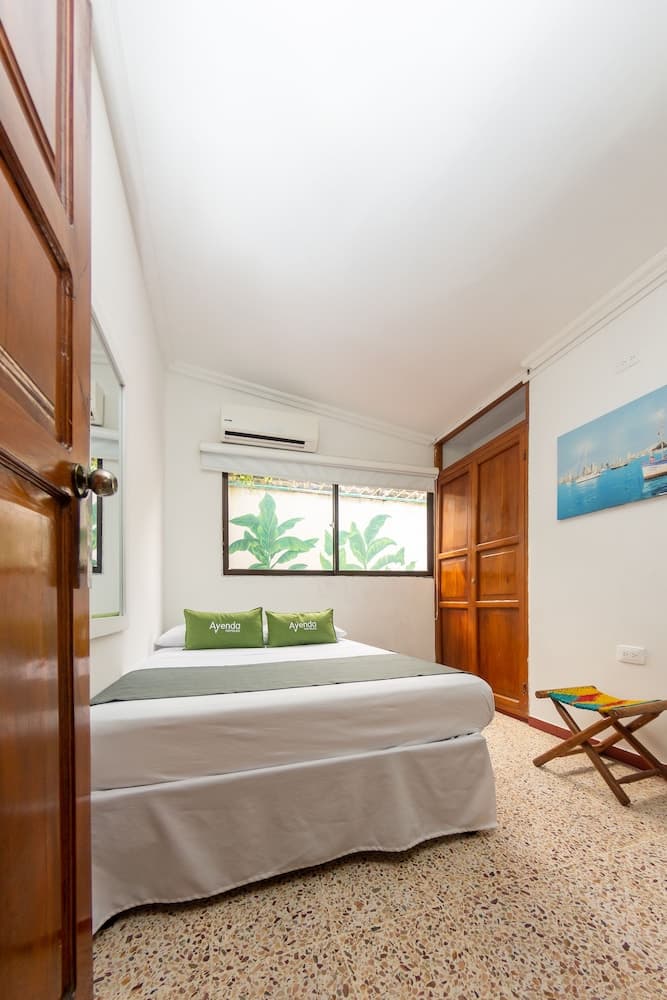 Hotel Ayenda Casa Cano 1805