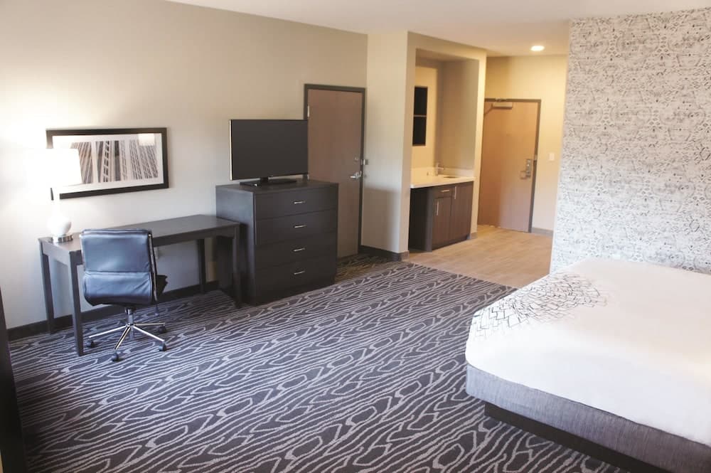 La Quinta Inn & Suites by Wyndham Rock Hill