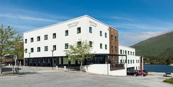 Brattvåg Fjordhotell