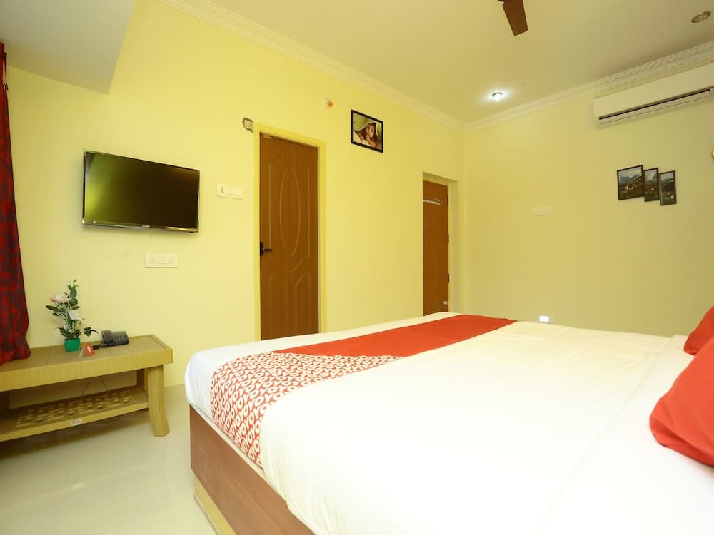 OYO 13087 Subam Hill Resort