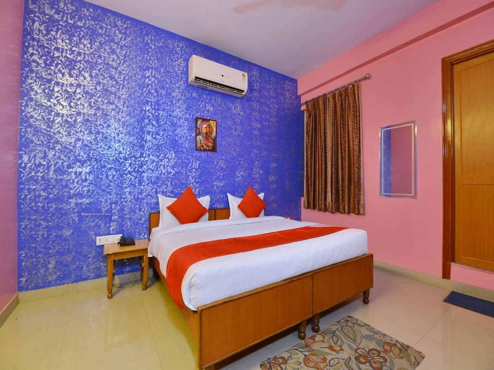 OYO 13096 Braj Haveli