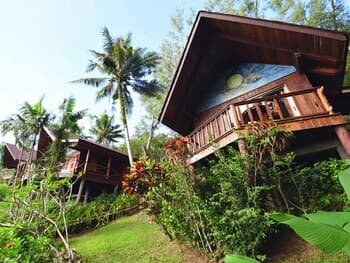 Palau Carolines Resort