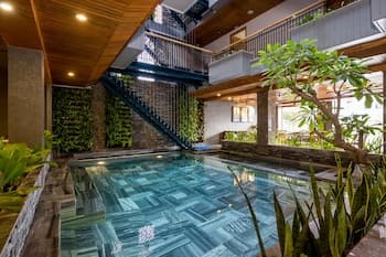 Lahome Apartment and Villa