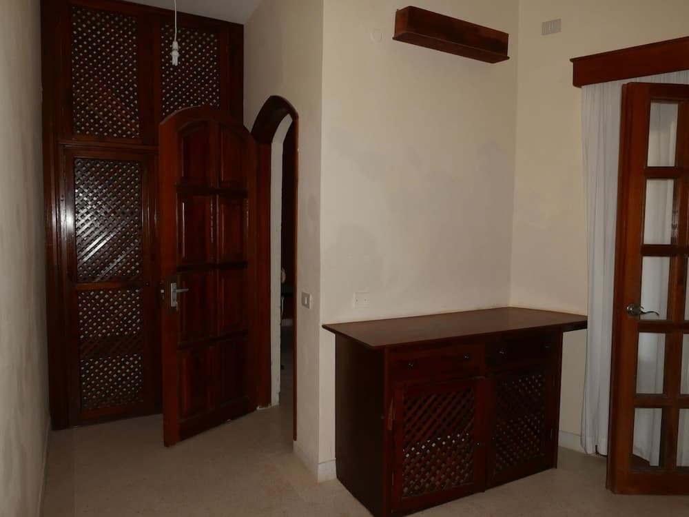 Tembo Court Apartments