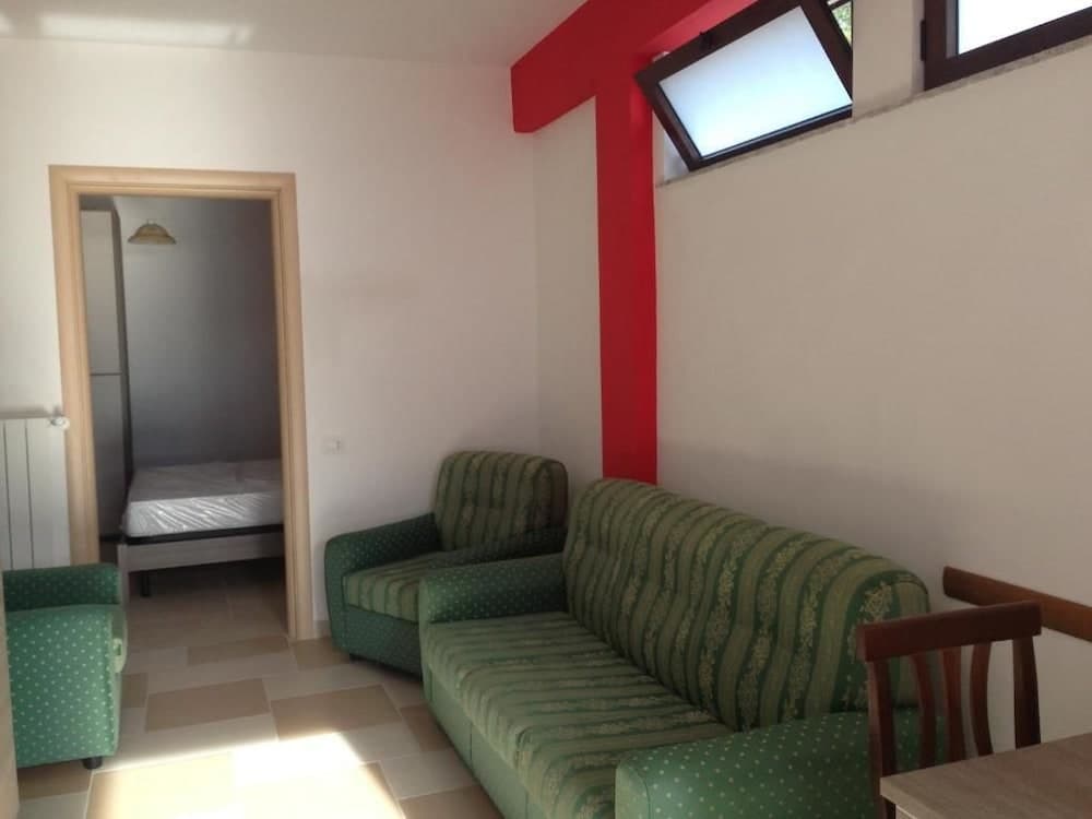 Villa Malandrino Guest House