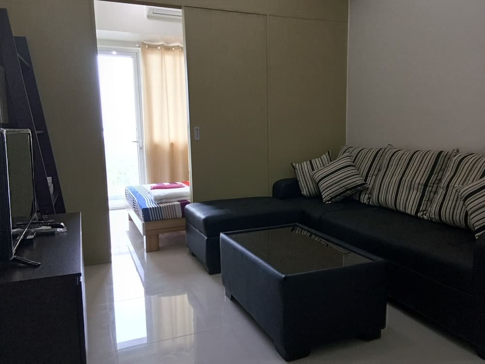 Wind Residences by SMCo