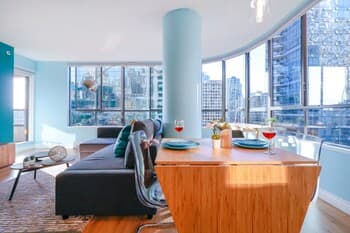 Best Location Downtown Chic Suites