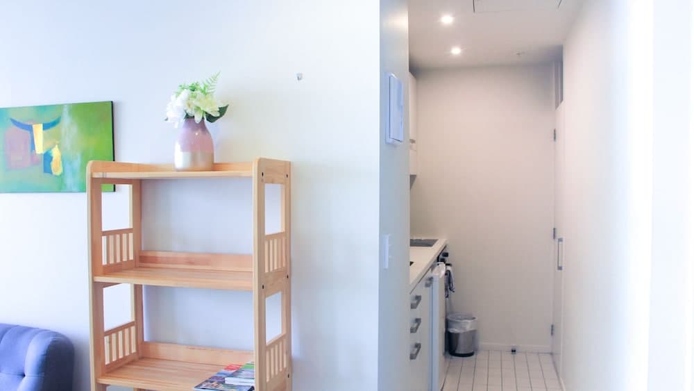 Quadrant 2 Bdr with Seaview & Parking