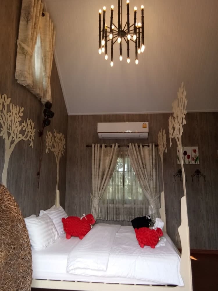 Tomangoh Vintage Resort