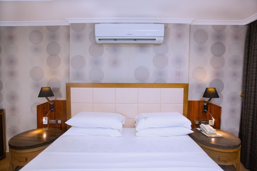 Tanga Beach Resort & Spa