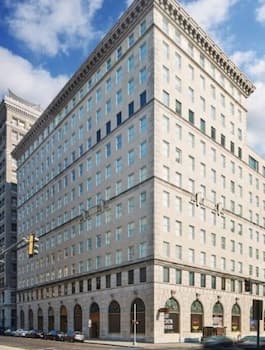 Bluebird Suites near AutoZone Park