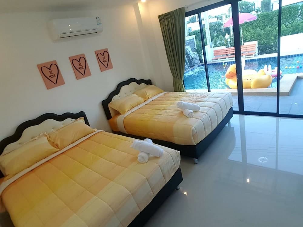 Panbuddee Pool Villa