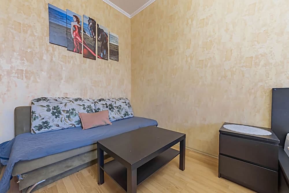 Apartment Hanaka on Baikalskaya 18