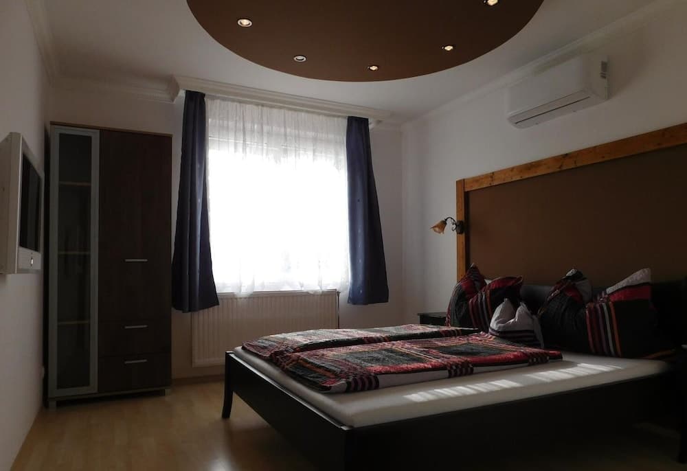 Sunrise Apartmanház