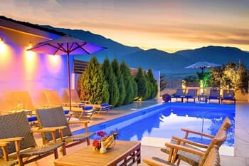 Hypnosis Villa Beachside