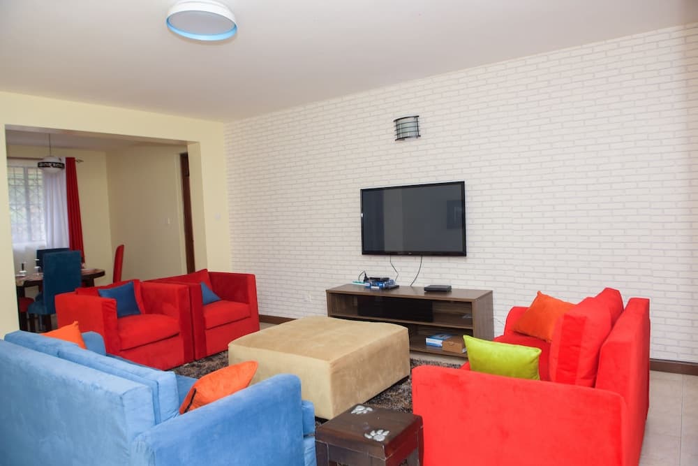 Cozy and Furnished 1 Bedroom Apartment