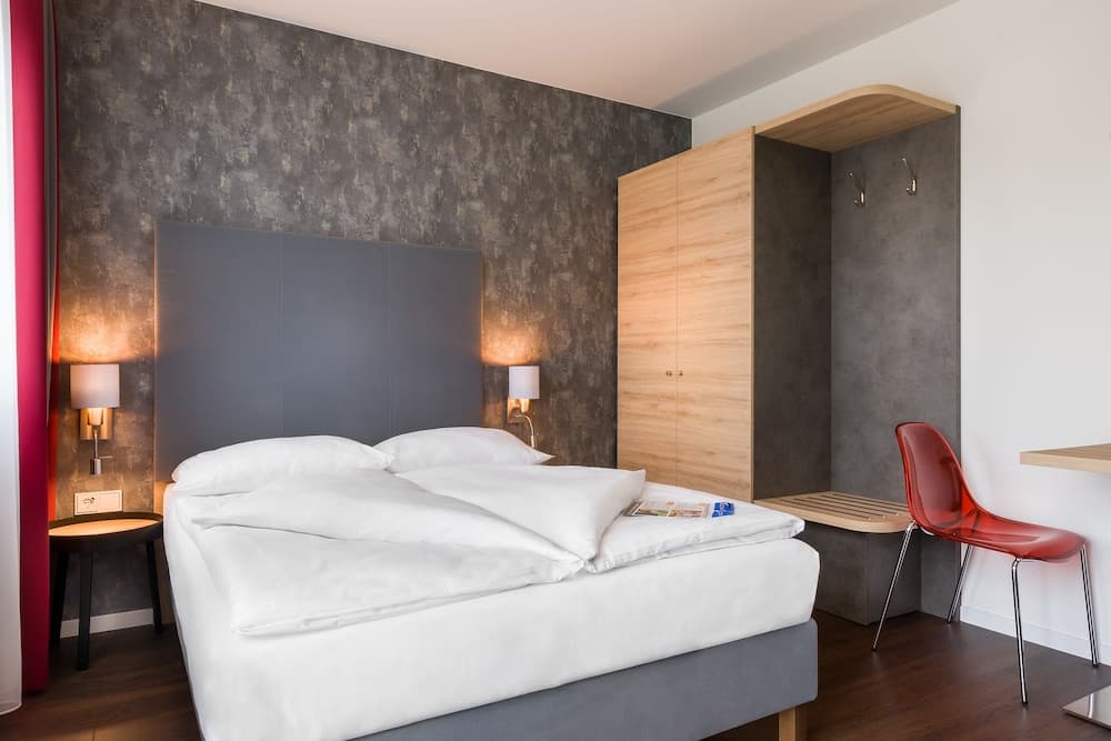 Signature East Hotel Apartment