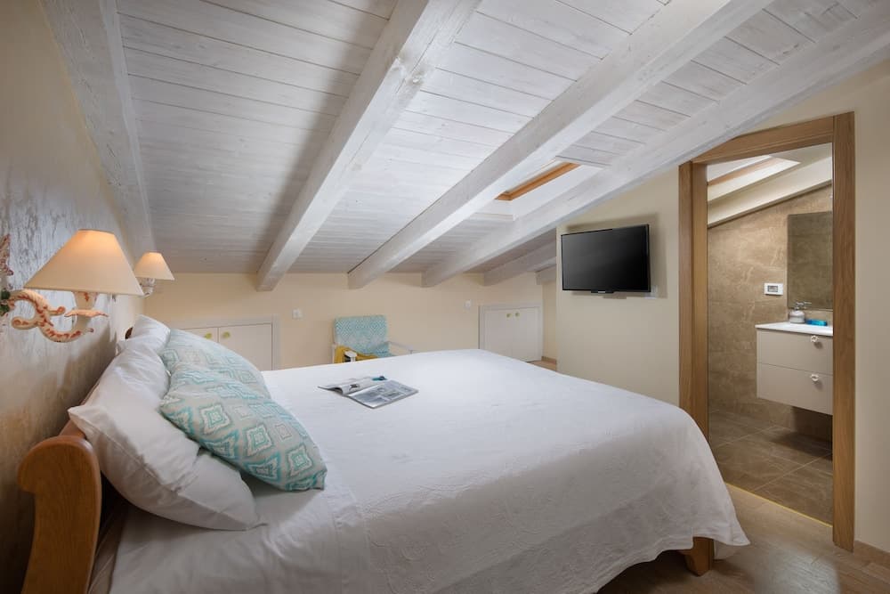 Valdibora Seaview Residence