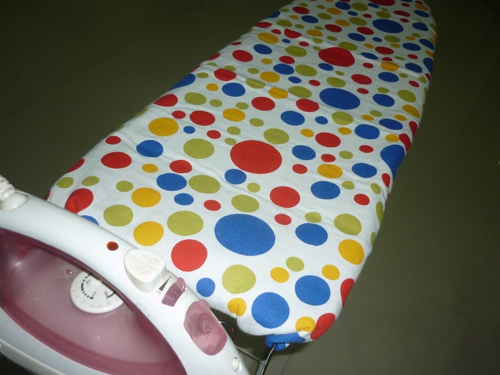 H Homestay - Semi D 1000Mbps (1Gbps) Wifi, Astro & Private Parking