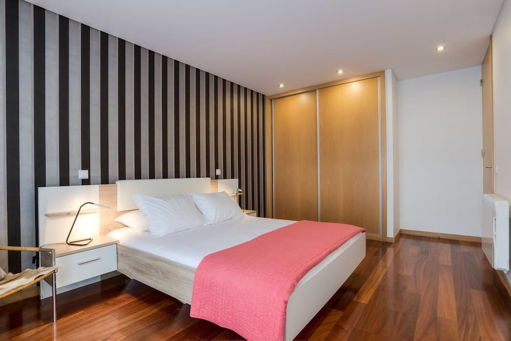 Pretty Porto Apartment by Soulsharing