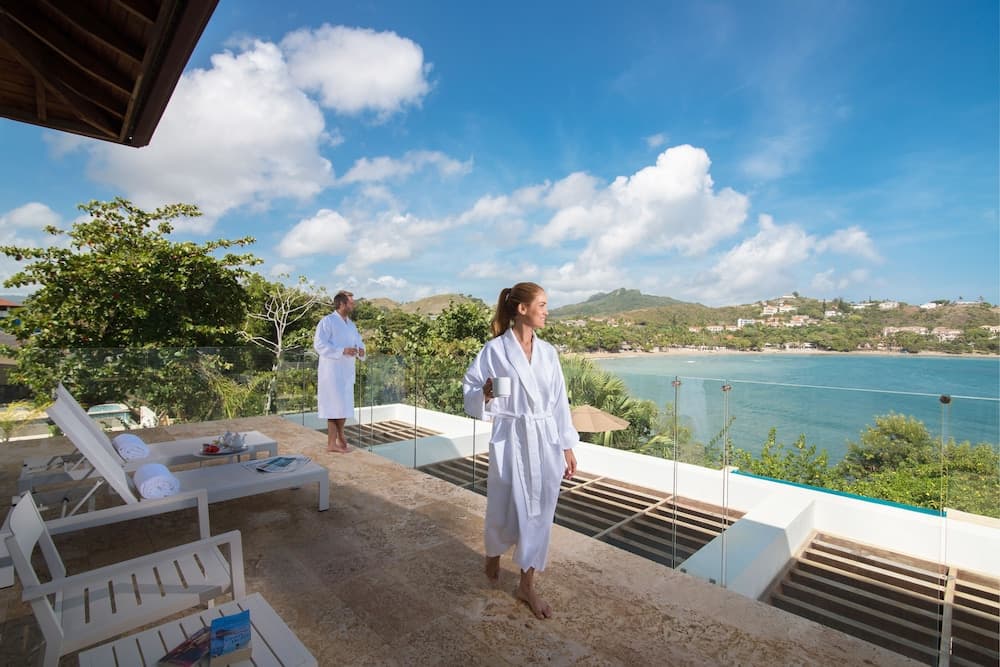 The Cliff 6 Bed Villa