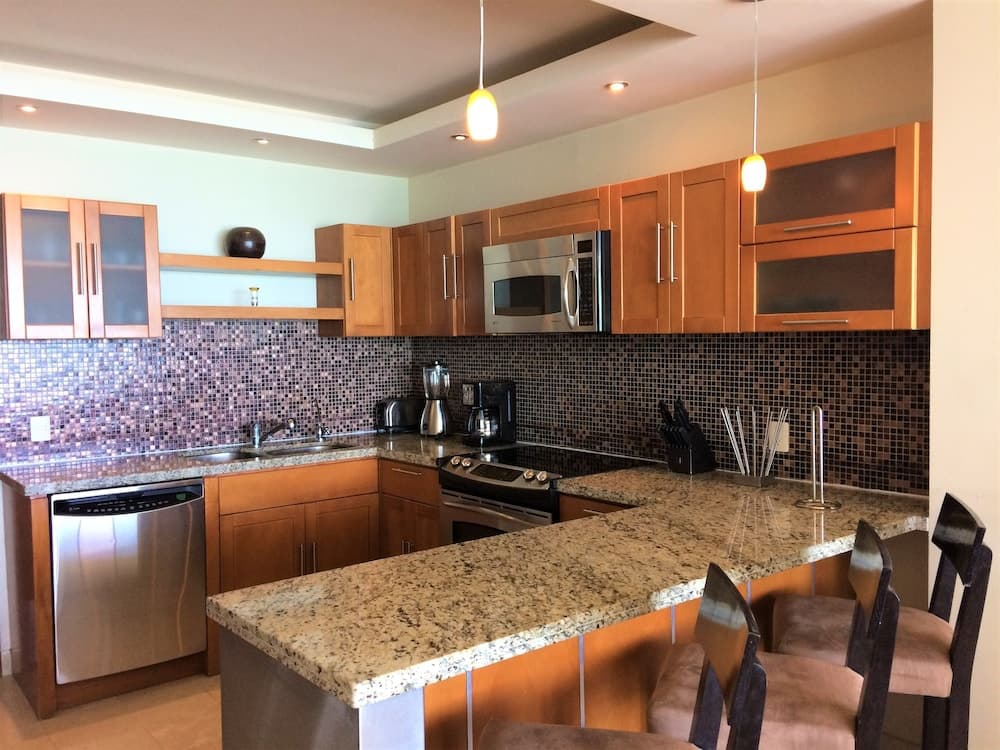 Encanto Living 0401 - 2BR by Kivoya