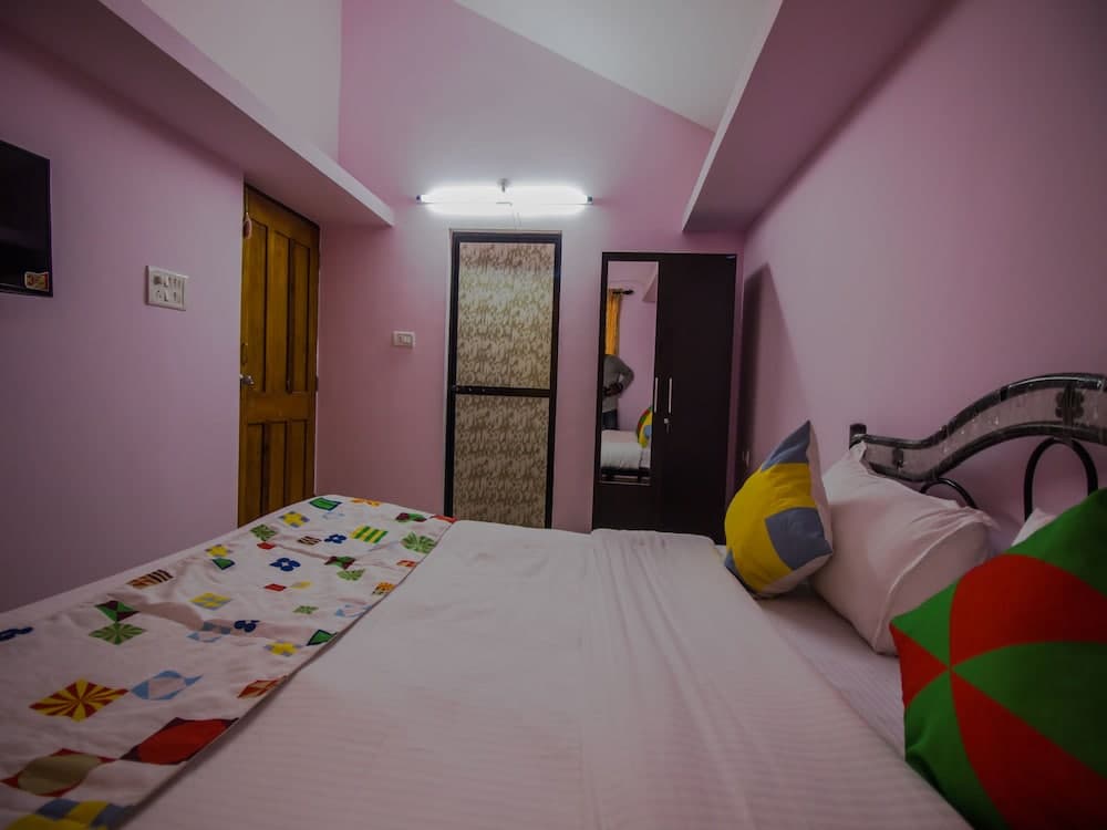 OYO 13914 Home Graceful Studio Siolim