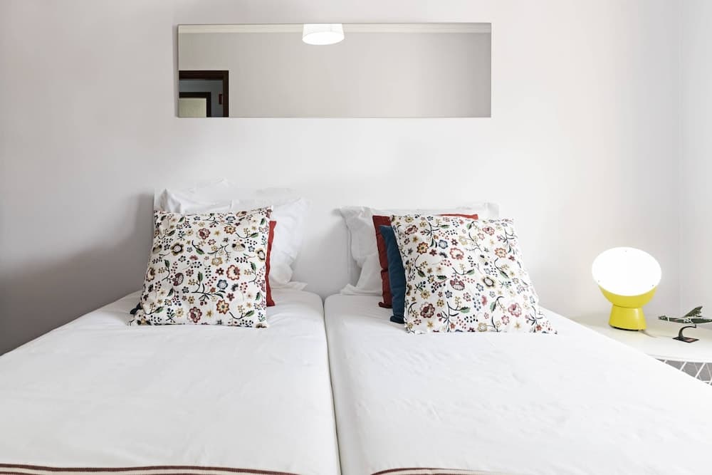 Piornais I by An Island Apart