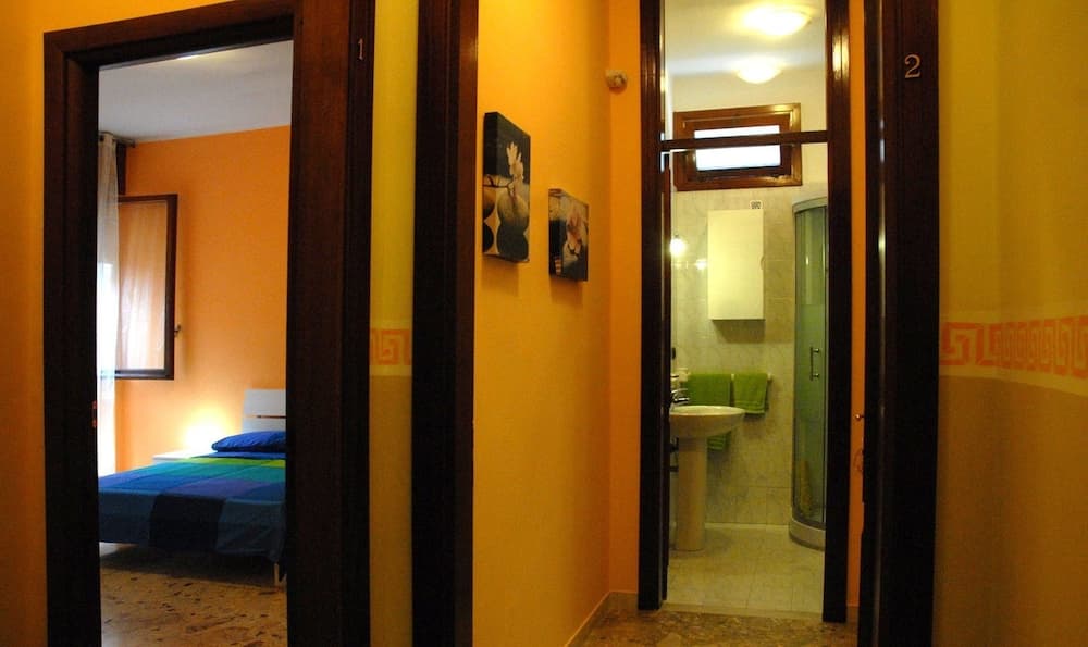 B&B Manzoni, Lecce