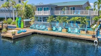 Latitude 26 Waterfront Boutique Resort - Bonita Springs