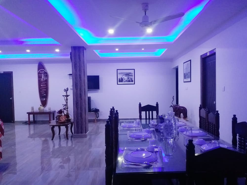 OYO 13305 Shriradha Nivas Home Stay