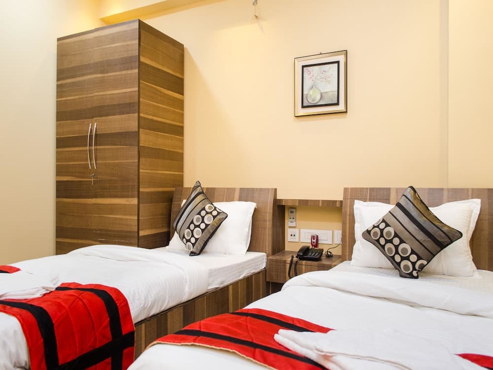 OYO 6356 Urban Guest House