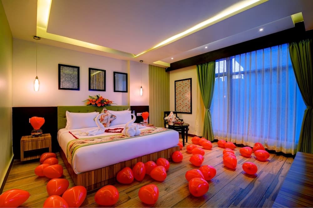 Udaan Clover Hotel Banquet & Spa