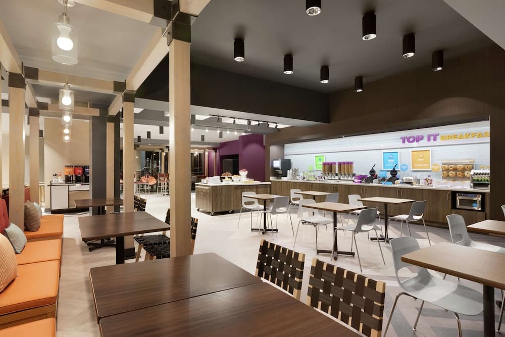 Tru By Hilton Albany Crossgates Mall