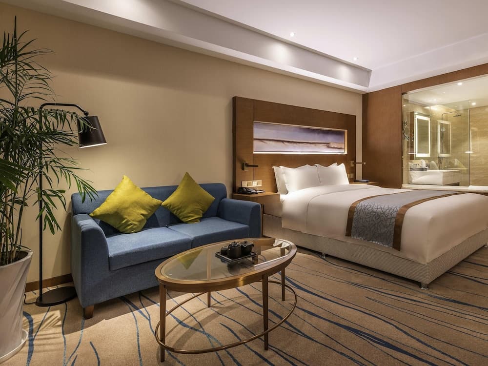 Novotel Qingdao New Hope Hotel