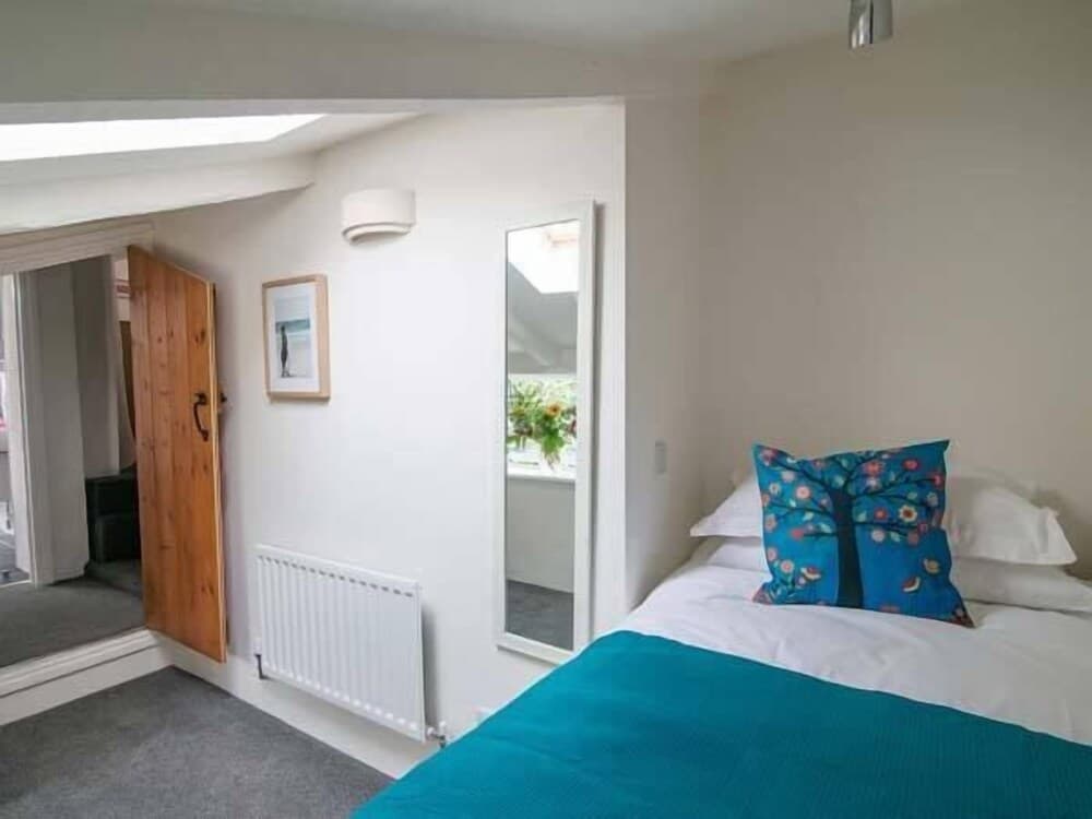 Five Elements Cottage