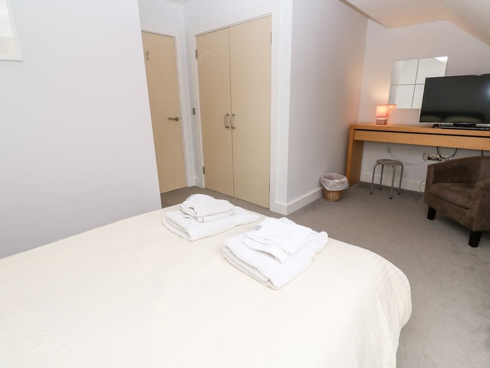 3 Bay Retreat Villas