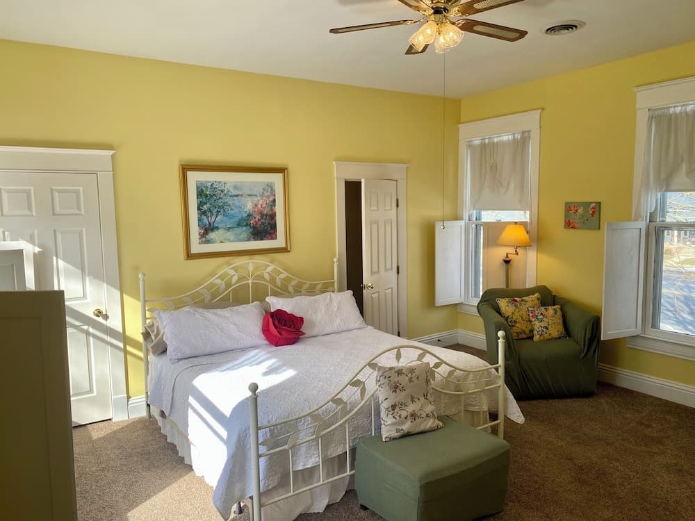 Red Rose Inn Bed & Breakfast