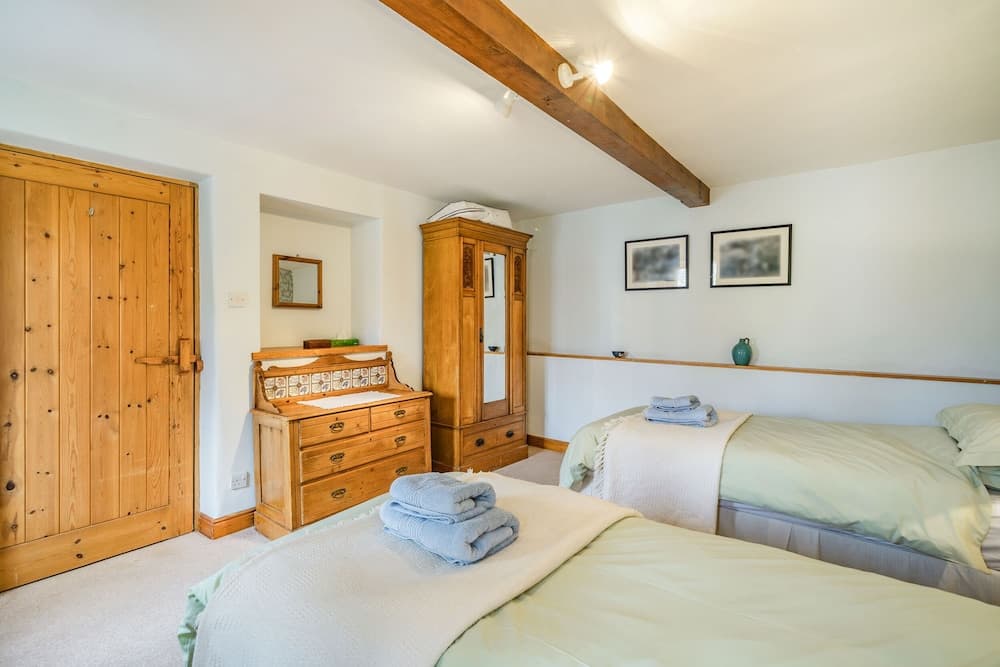 Moresdale Bank Cottage