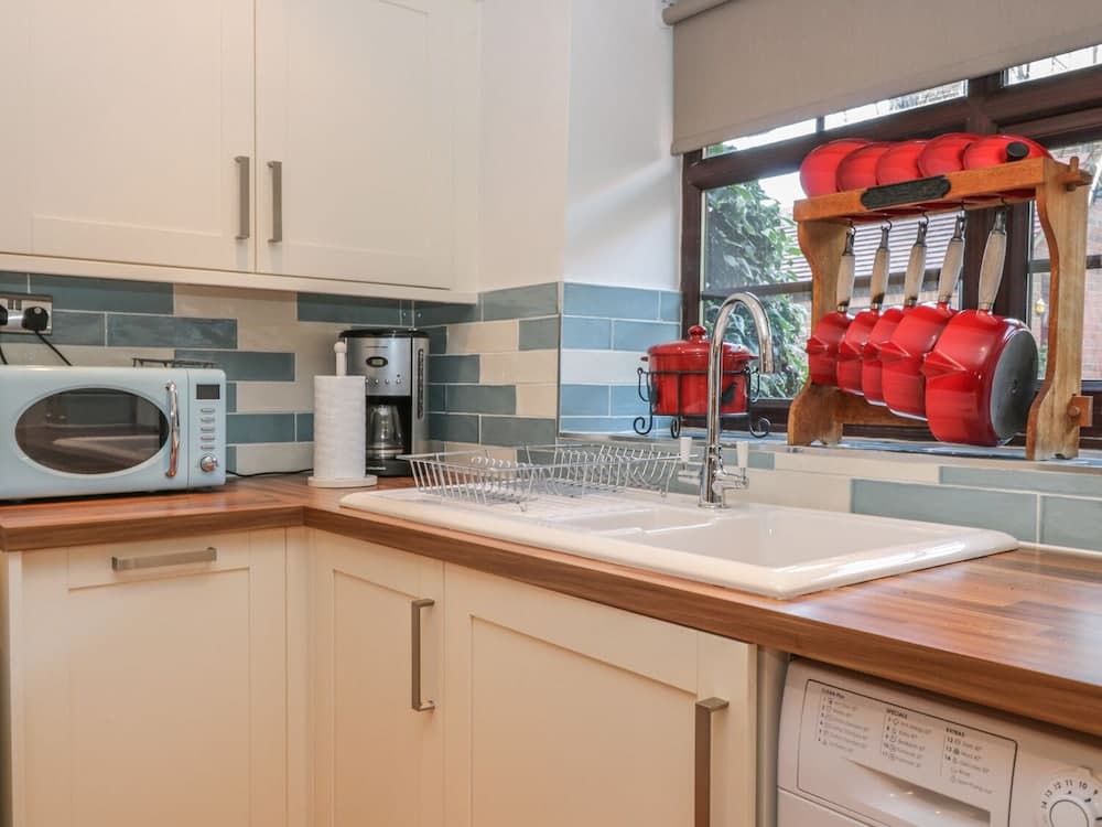 Glebe Hall Apartment