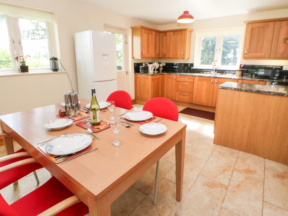 Little Treasure Cottage