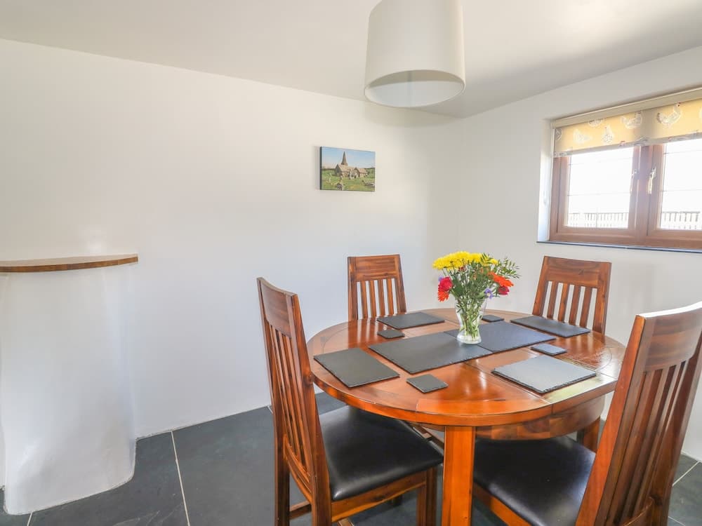 Lower West Curry Cottage