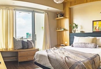 Padgett Place - Deluxe Suites