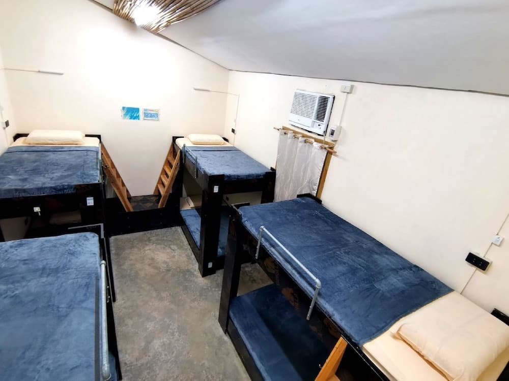 Big Paul Hostel - Adults Only